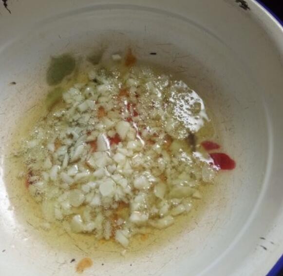 蒜泥茄子的简单做法是什么