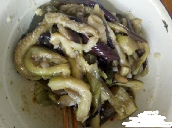 蒜泥茄子的简单做法是什么