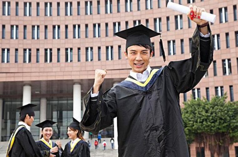 大学生个人简历自我鉴定怎么写