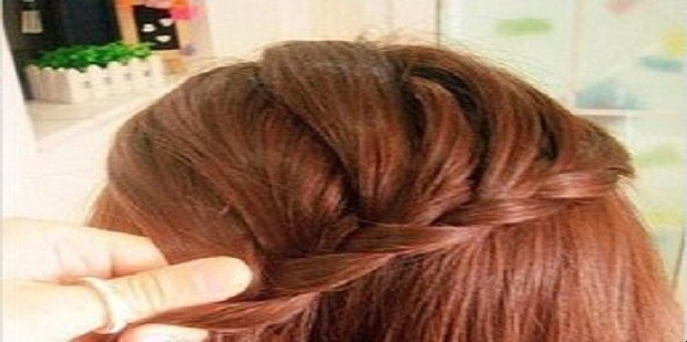 女生脏辫怎样编